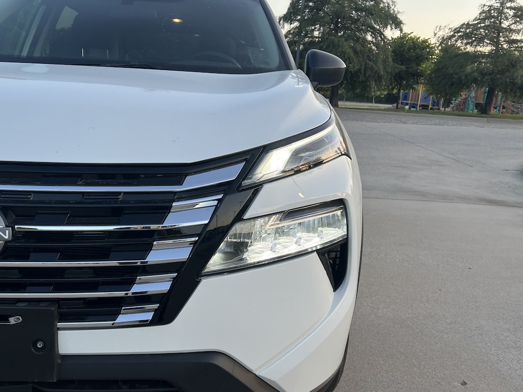 Used 2025 Nissan Rogue S SUV