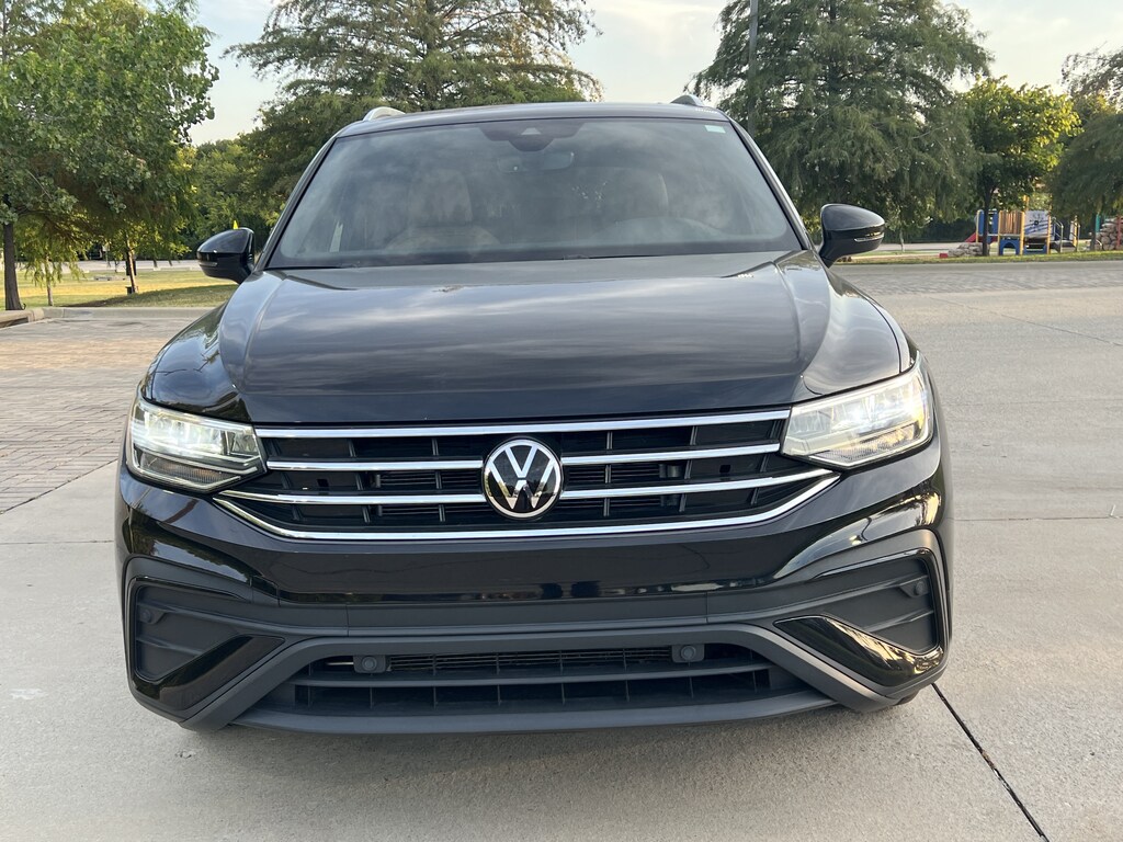 Used 2023 Volkswagen Tiguan SE SUV