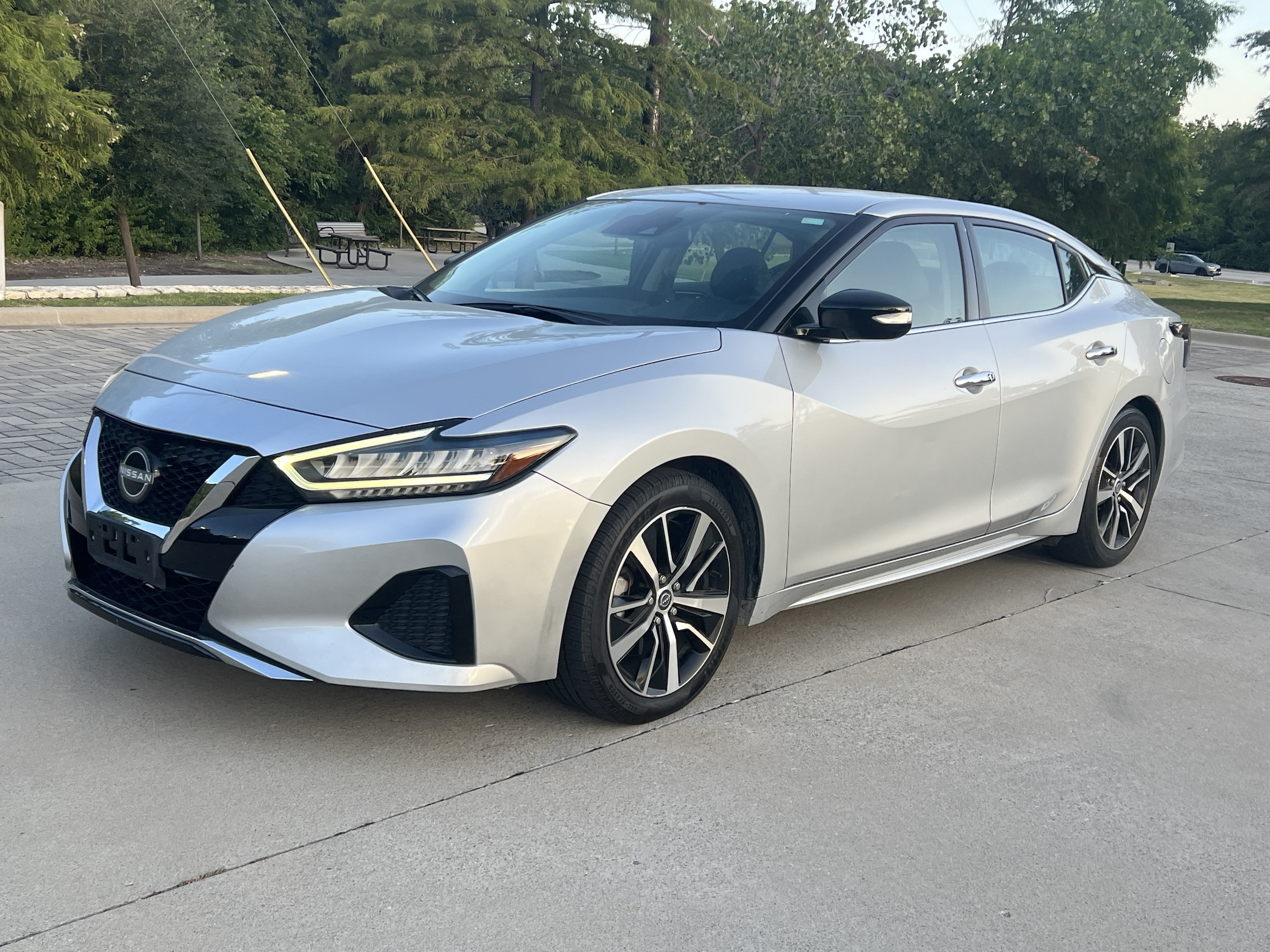 Nissan Maxima SV