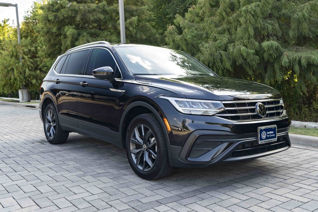 Used 2022 Volkswagen Tiguan SE SUV