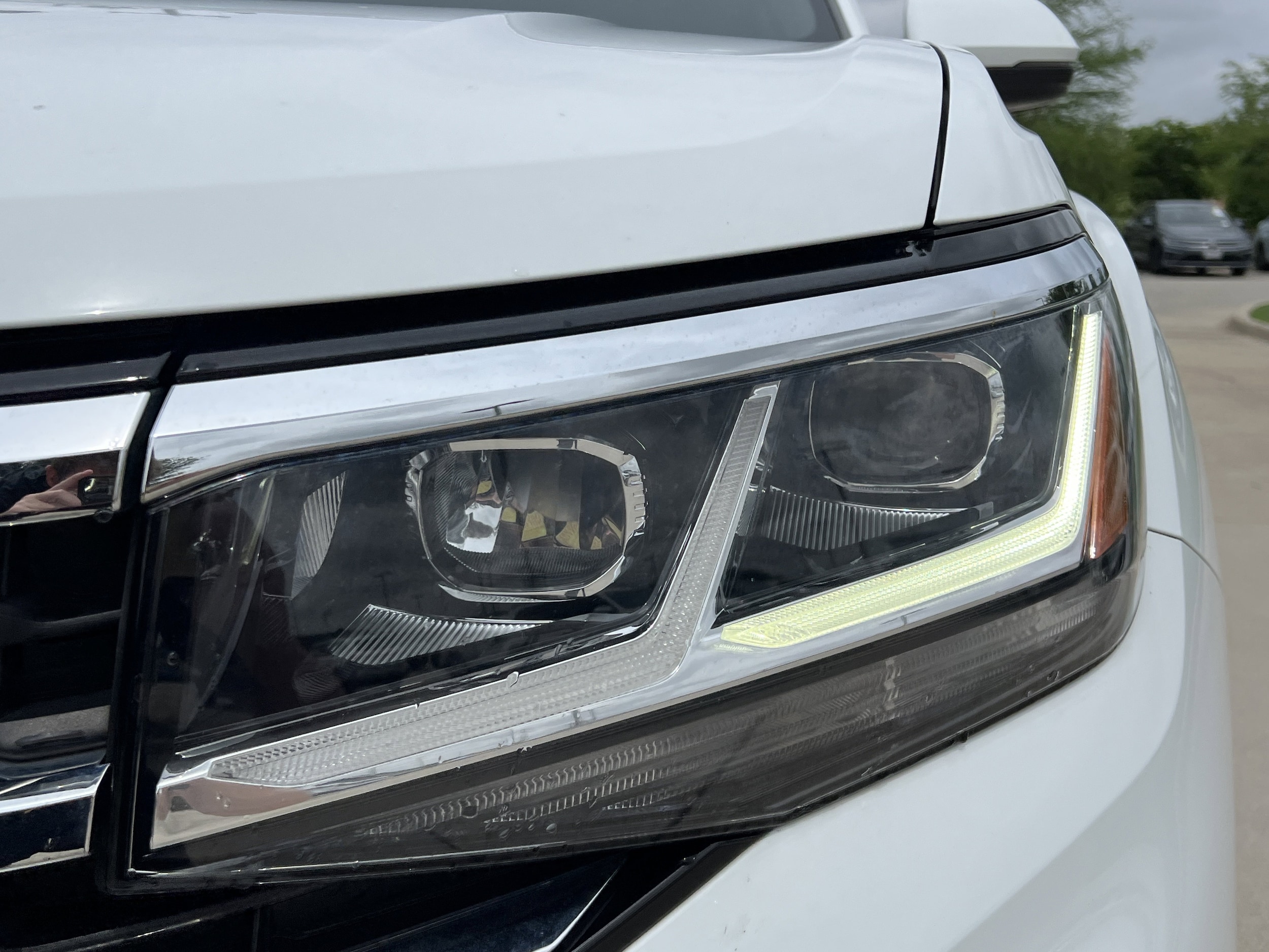 2023 Volkswagen Atlas Cross Sport 3.6L V6 SE w/Technology photo 5