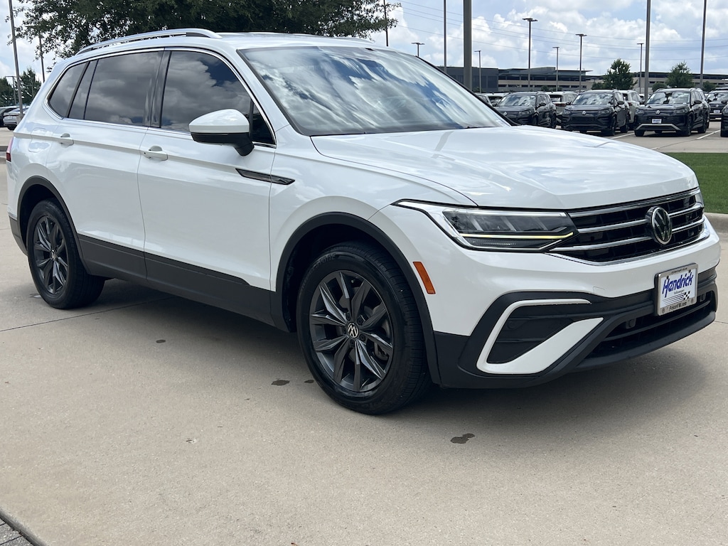 Used 2022 Volkswagen Tiguan SE SUV