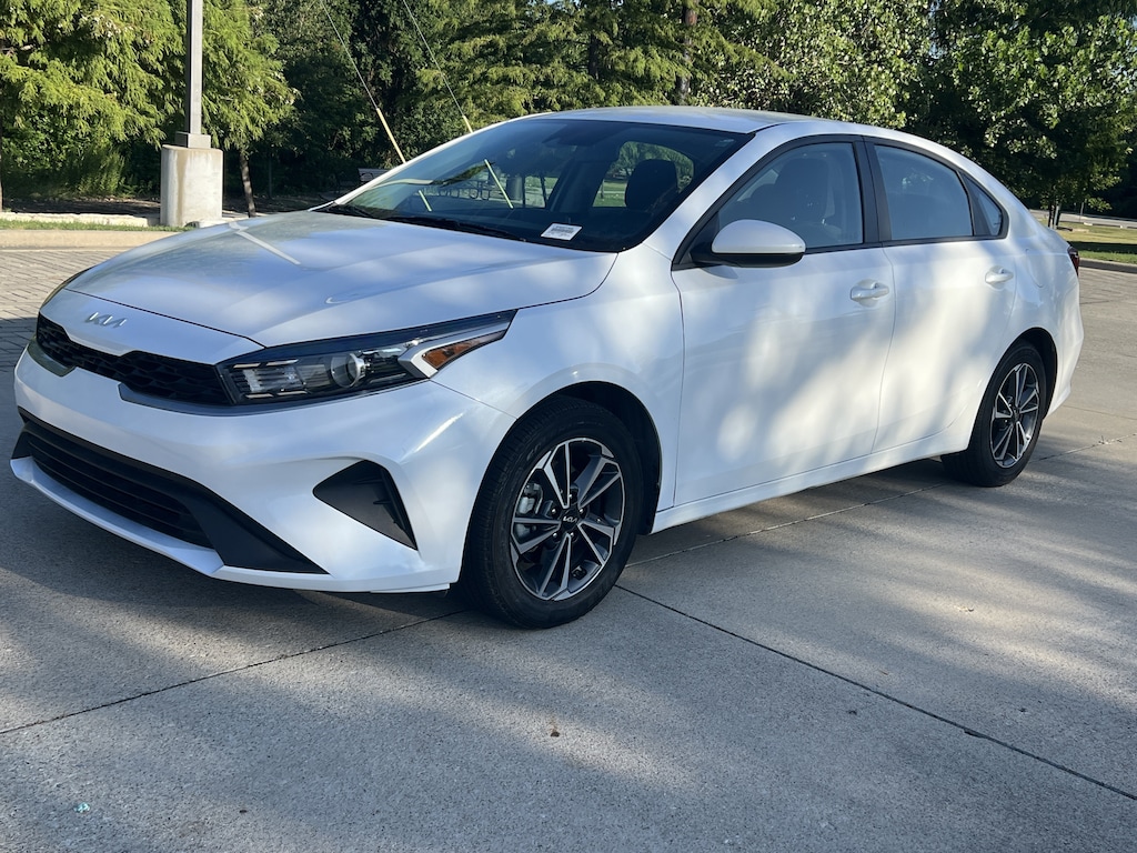 Used 2024 Kia Forte LXS Sedan