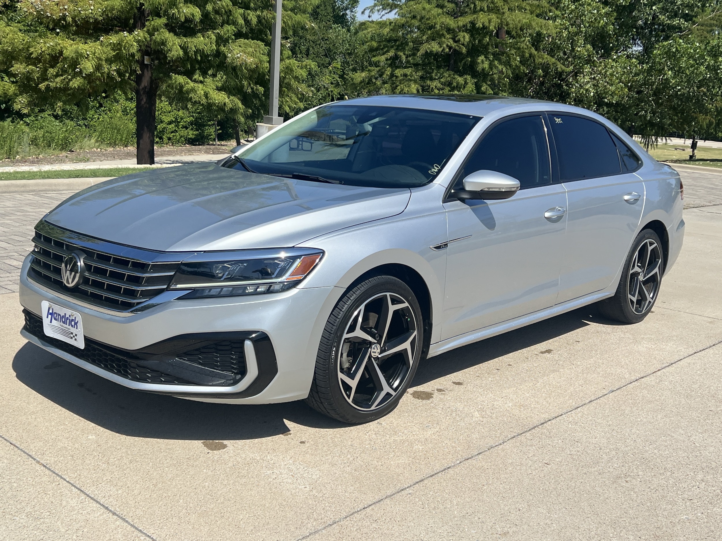 Volkswagen Passat 2.0T R-Line