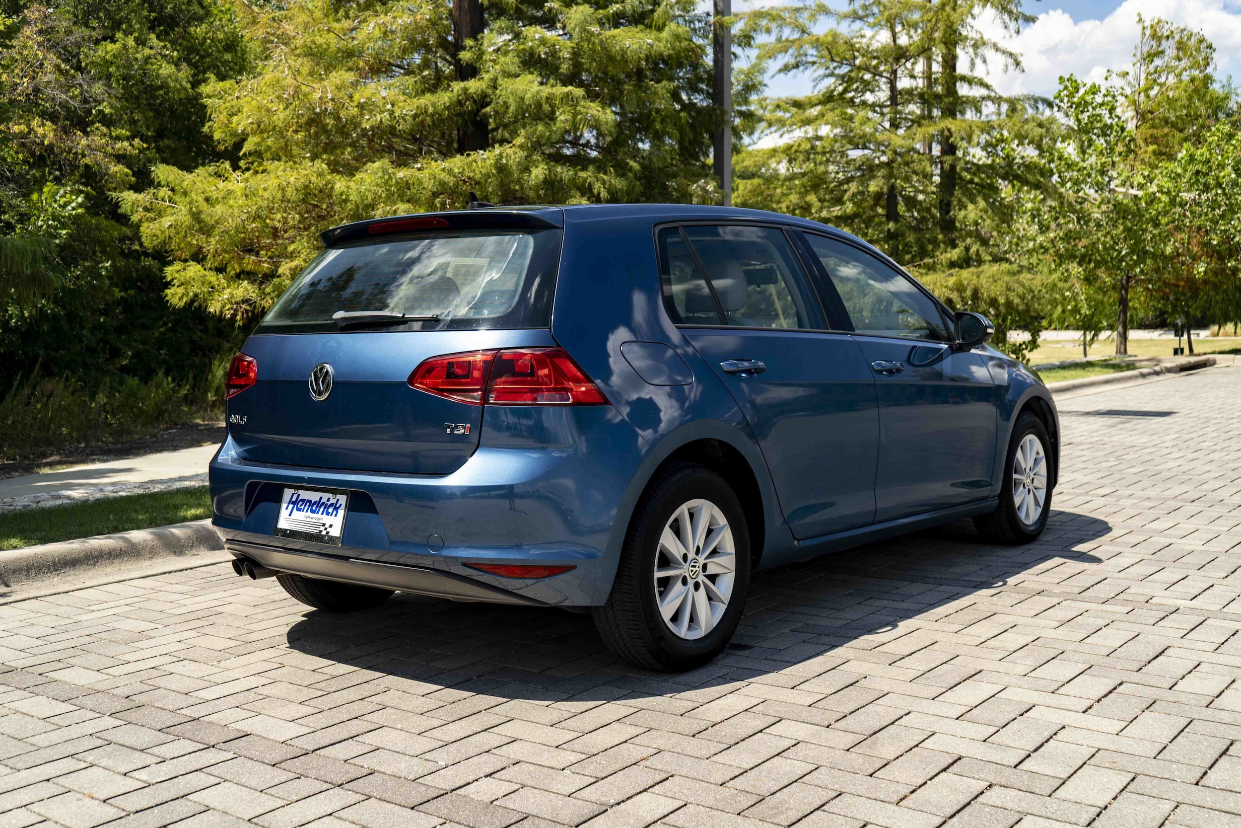 2016 Volkswagen Golf TSI S W/Sunroof
