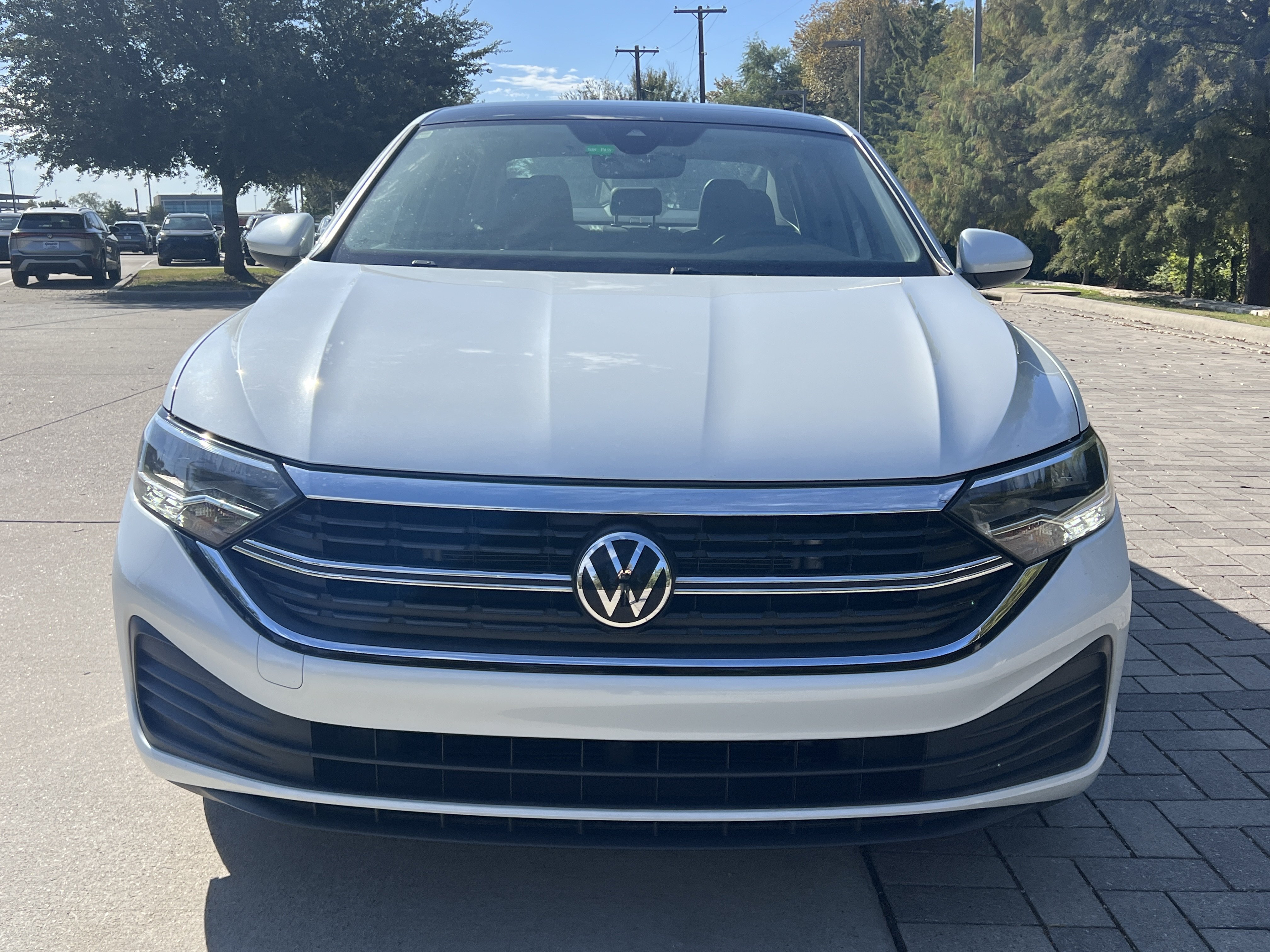 Used 2024 Volkswagen Jetta SE Sedan