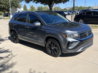 2023 Volkswagen Taos SE SUV