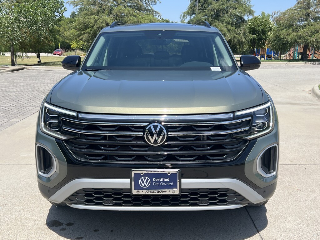 Used 2025 Volkswagen Atlas 2.0T Peak Edition SUV