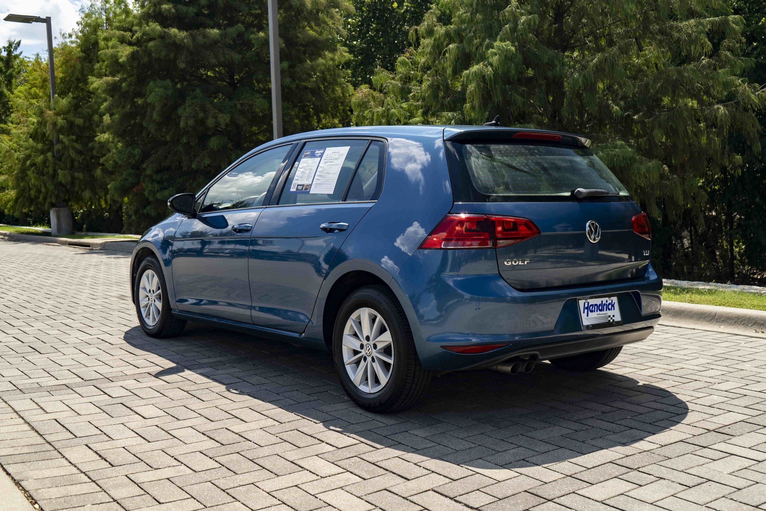 2016 Volkswagen Golf TSI S W/Sunroof