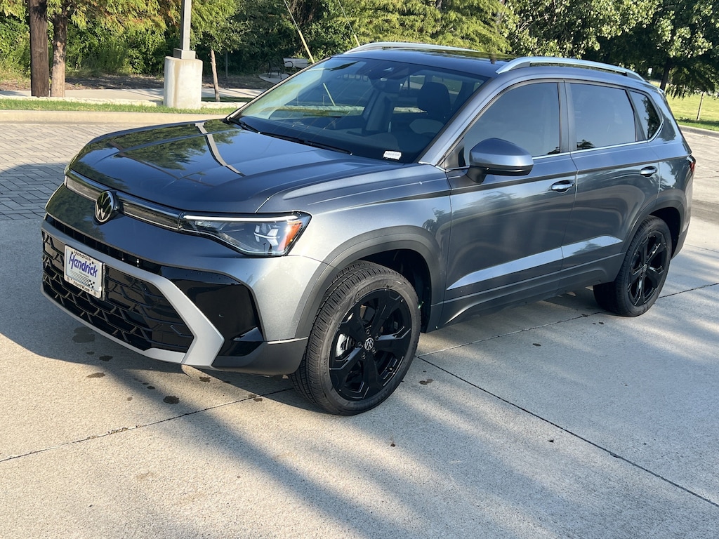 Used 2025 Volkswagen Taos SEL SUV