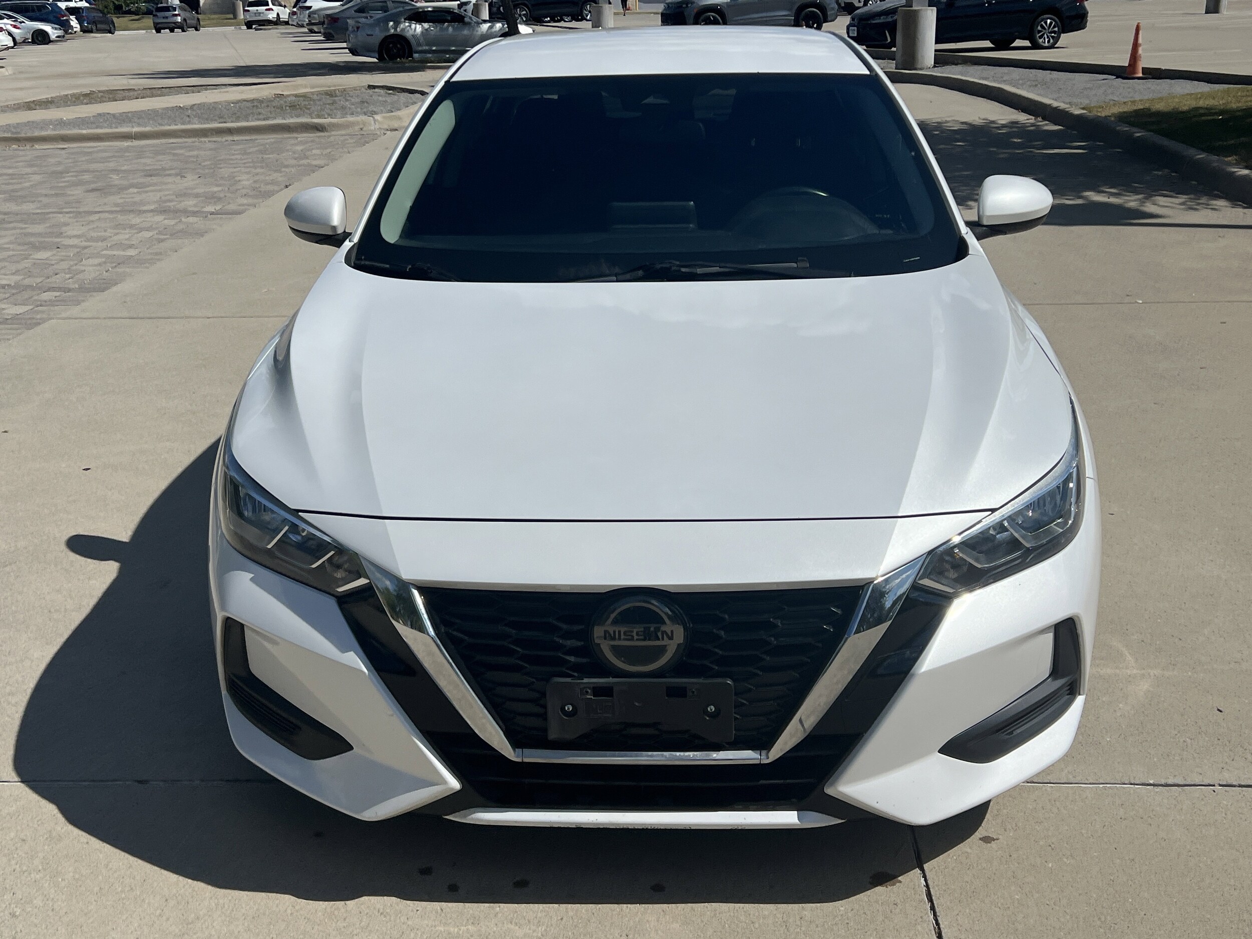 2021 Nissan Sentra SV photo 2