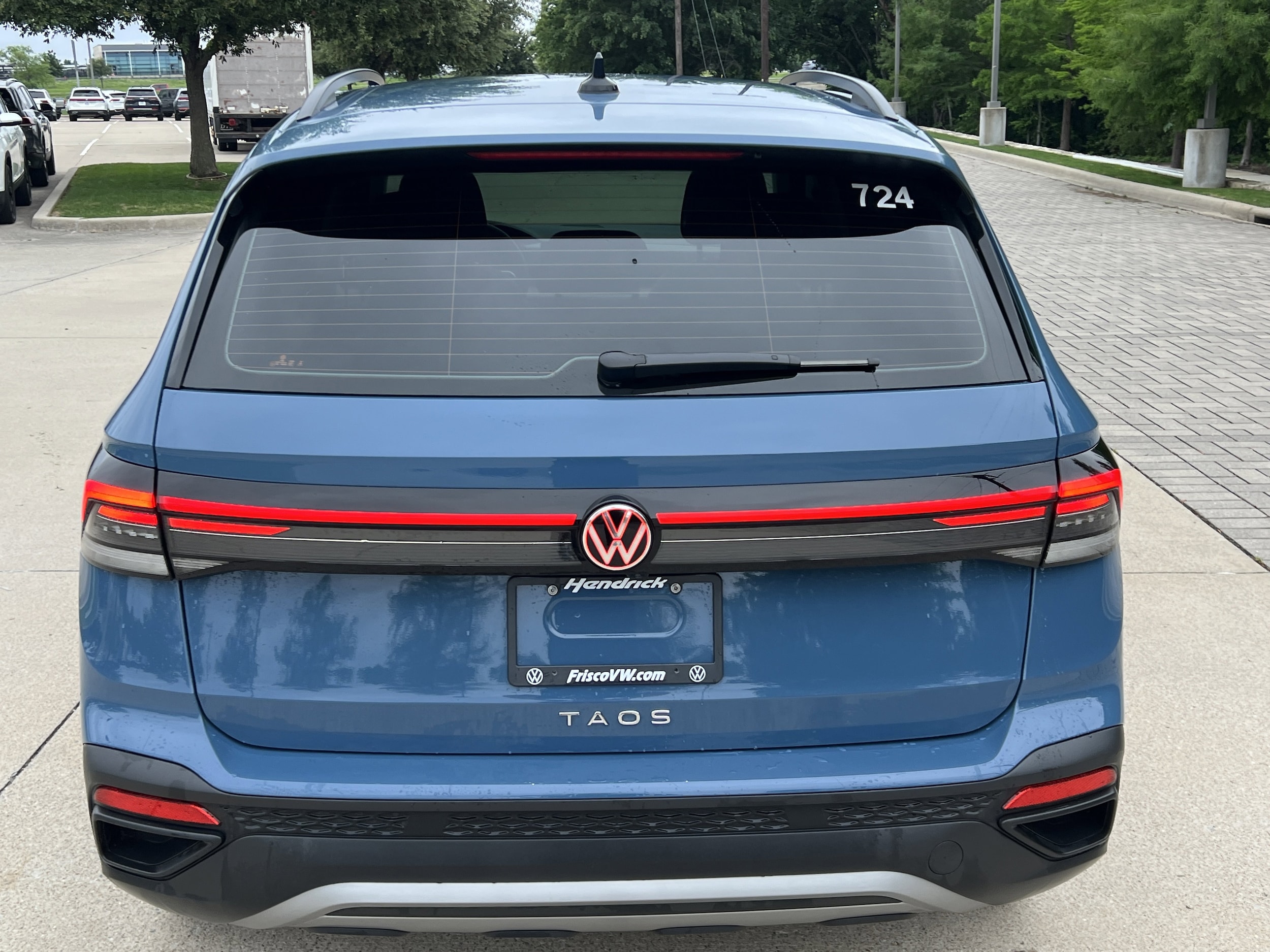 2025 Volkswagen Taos S photo 3