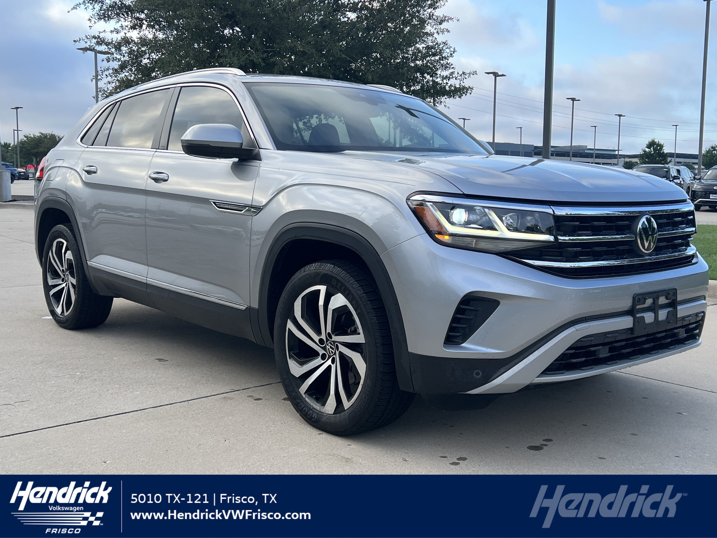 Volkswagen Atlas Cross Sport 2.0T SEL