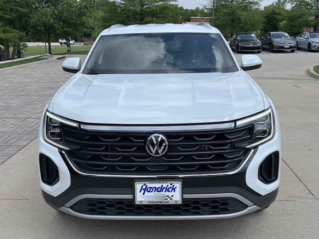Used 2024 Volkswagen Atlas Cross Sport 2.0T SE w/Technology SUV
