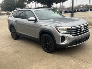 2025 Volkswagen Atlas 2.0T SE w/Technology SUV