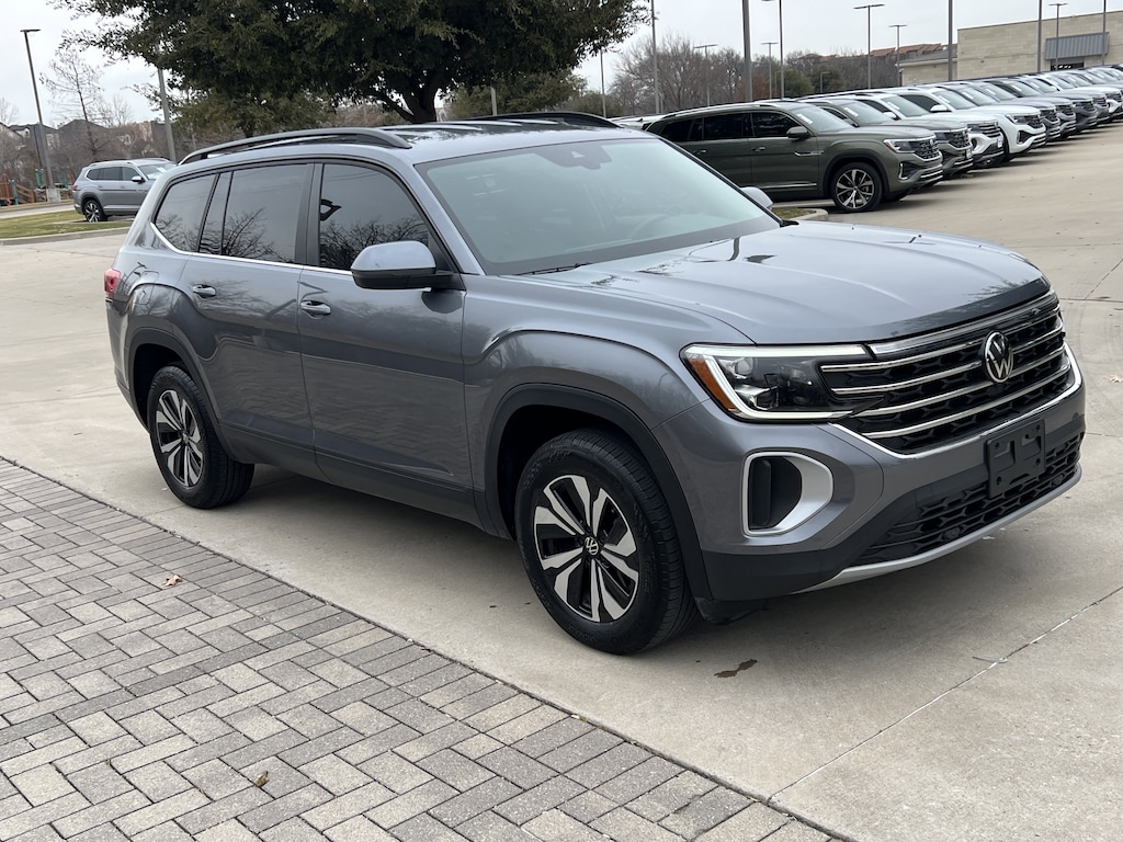 Used 2024 Volkswagen Atlas 2.0T SE SUV