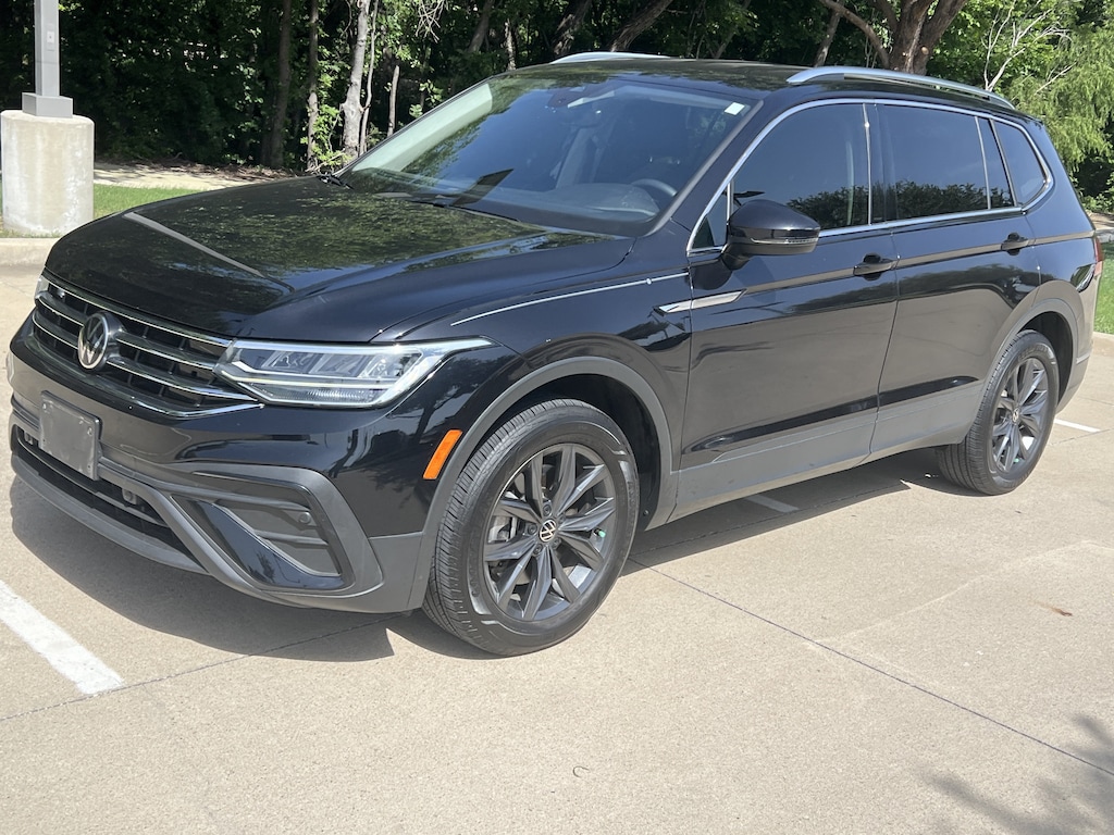 Used 2022 Volkswagen Tiguan SE SUV
