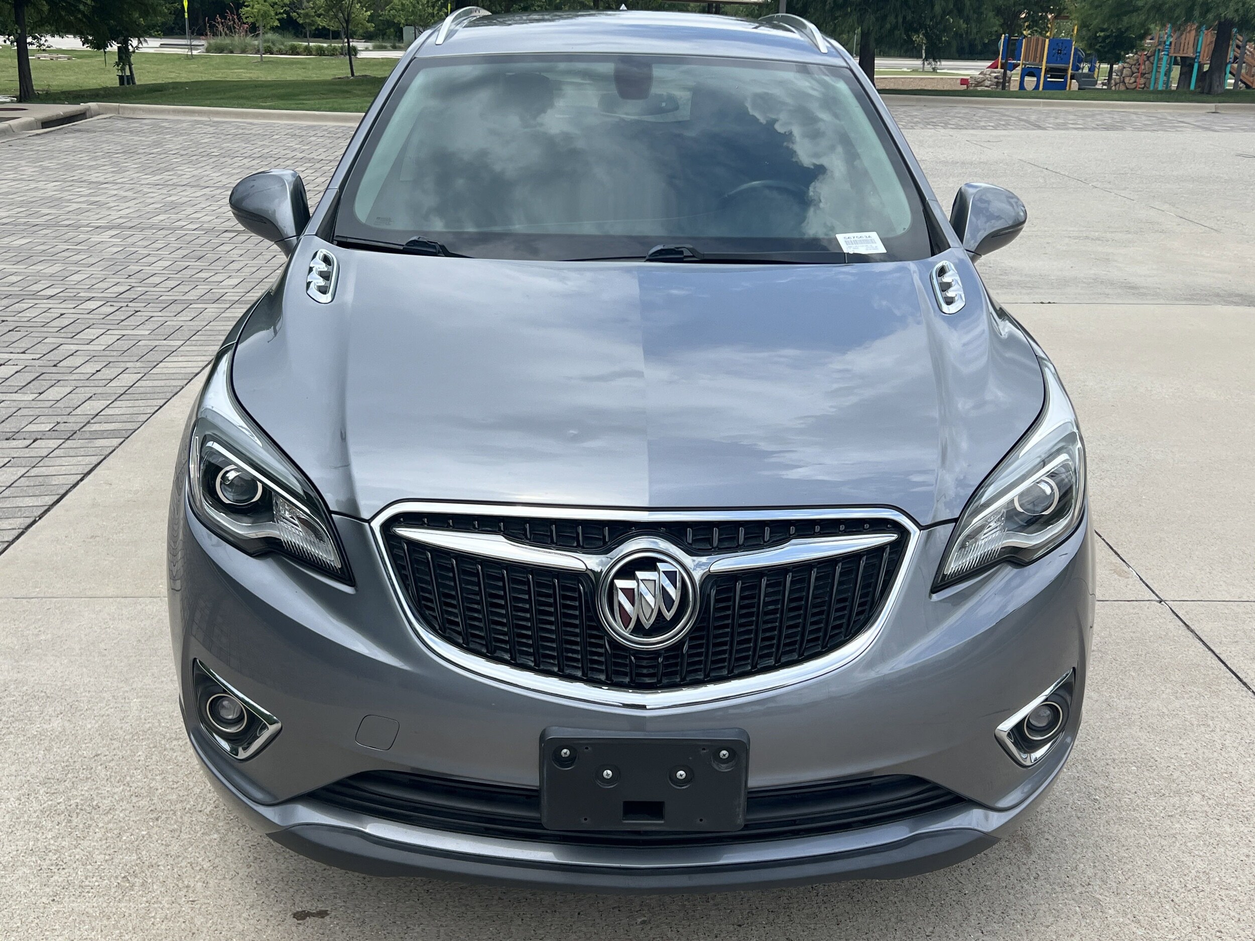 2020 Buick Envision Essence photo 3