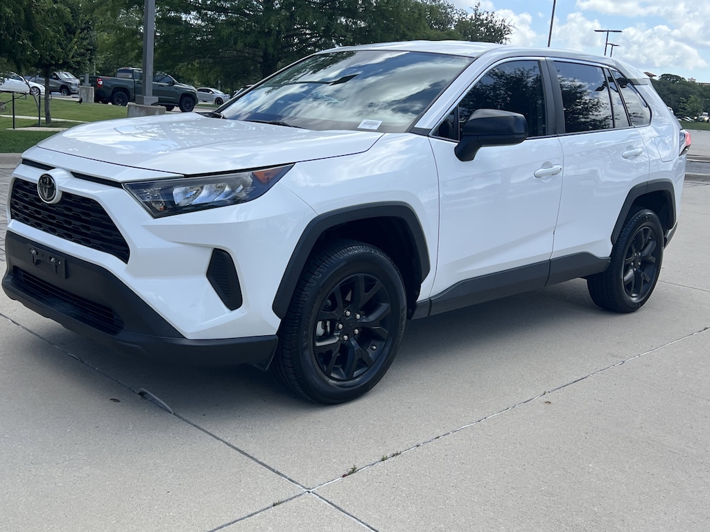 Used 2022 Toyota RAV4 LE SUV