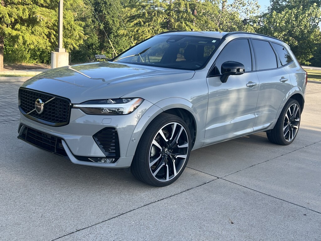 Used 2024 Volvo XC60 Ultimate Dark Theme SUV