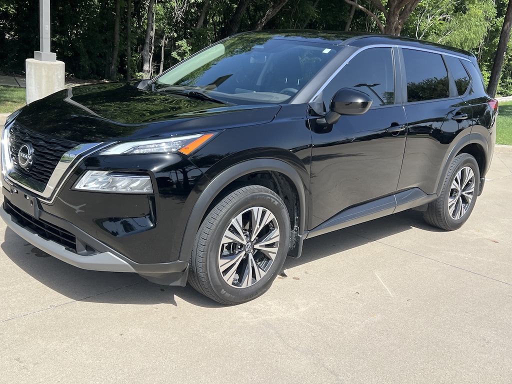 Used 2023 Nissan Rogue SV SUV