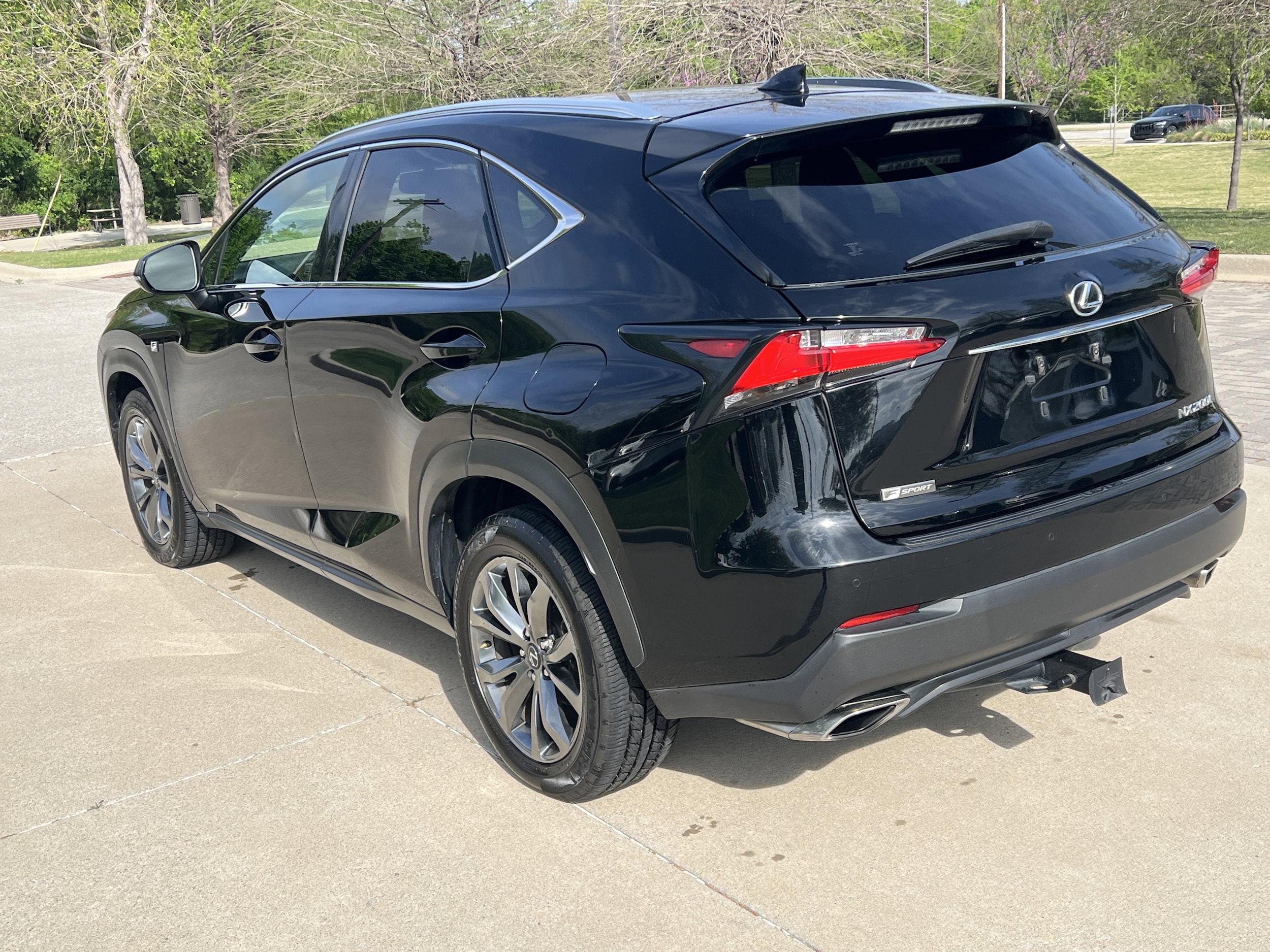 2016 LEXUS NX 200t F Sport photo 3