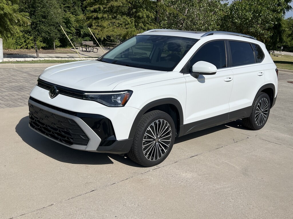 Used 2026 Volkswagen Taos SE SUV