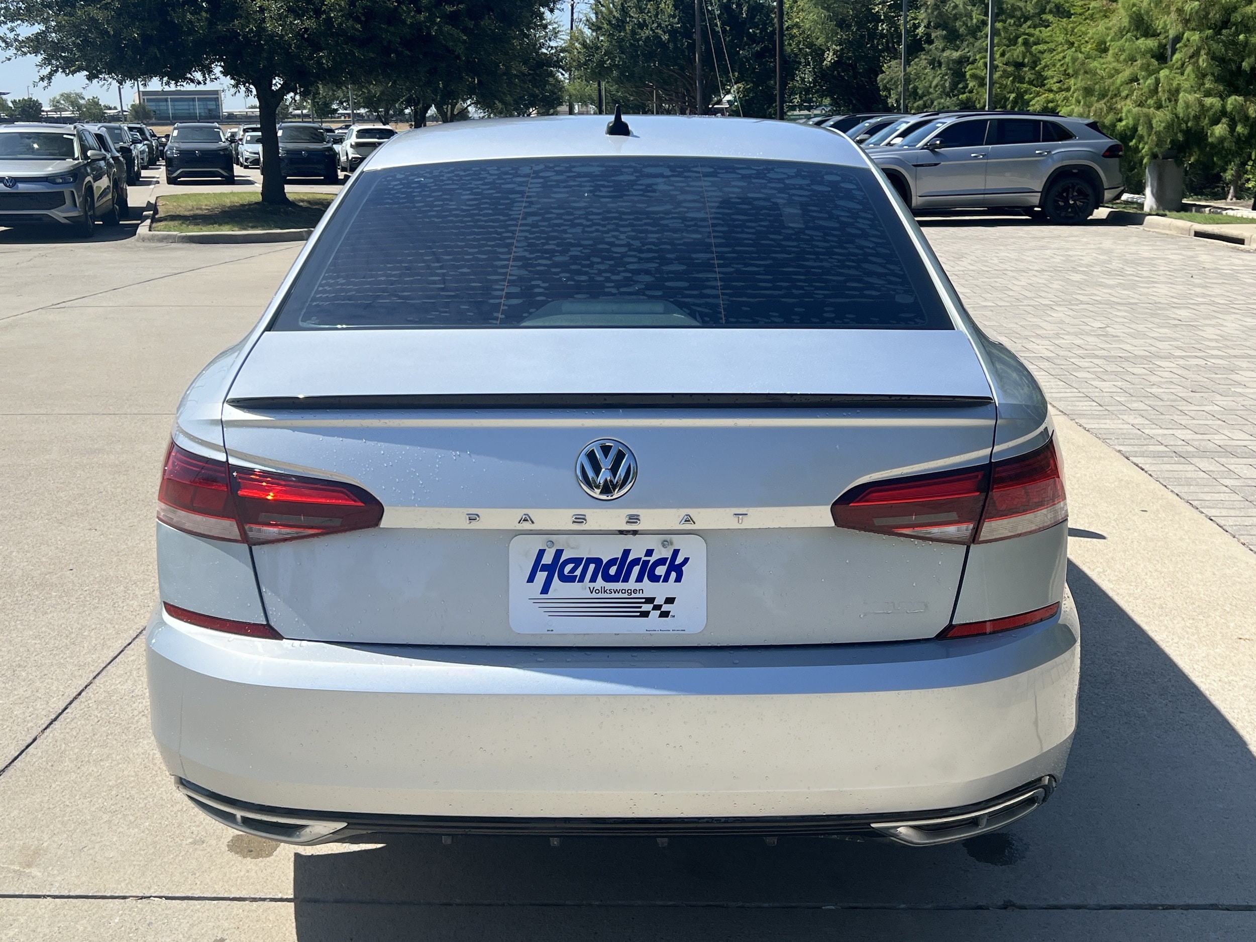 Volkswagen Passat 2.0T R-Line