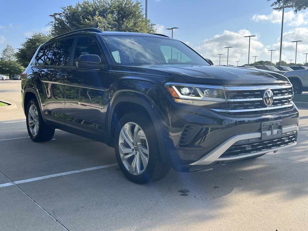Used 2023 Volkswagen Atlas 2.0T SE w/Technology SUV