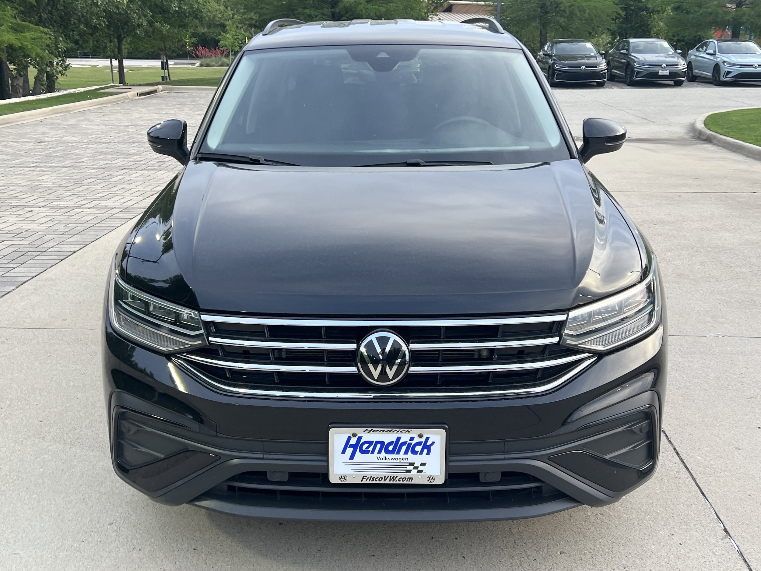 2024 Volkswagen Tiguan S photo 2