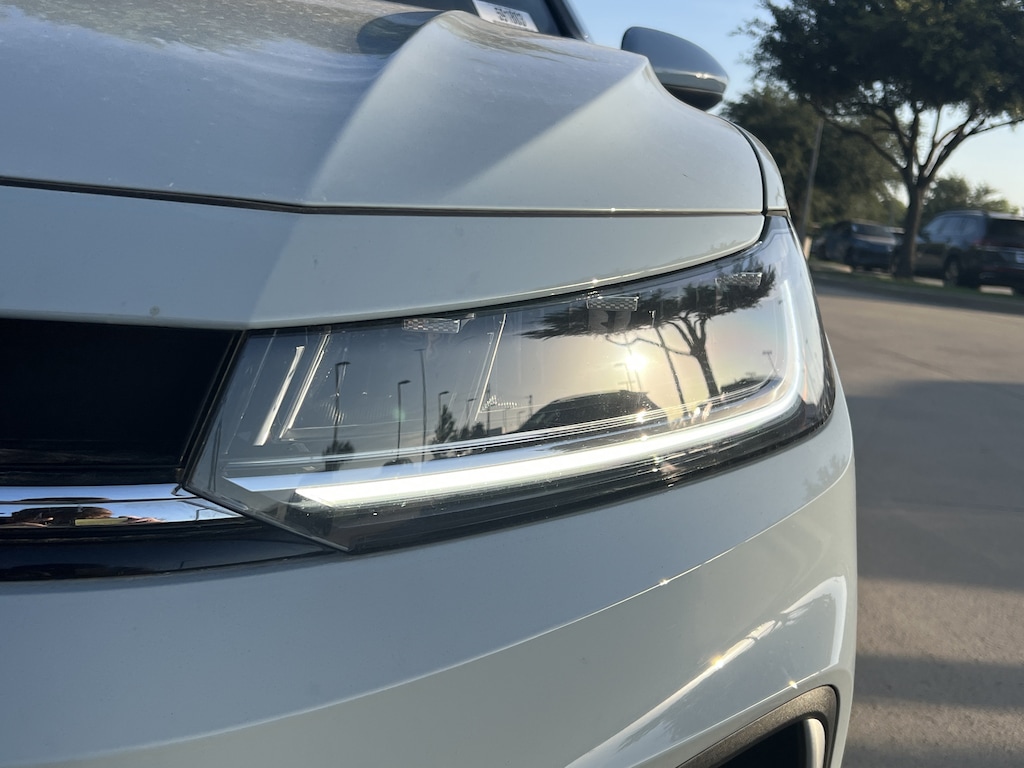 Used 2026 Volkswagen Jetta SE Sedan