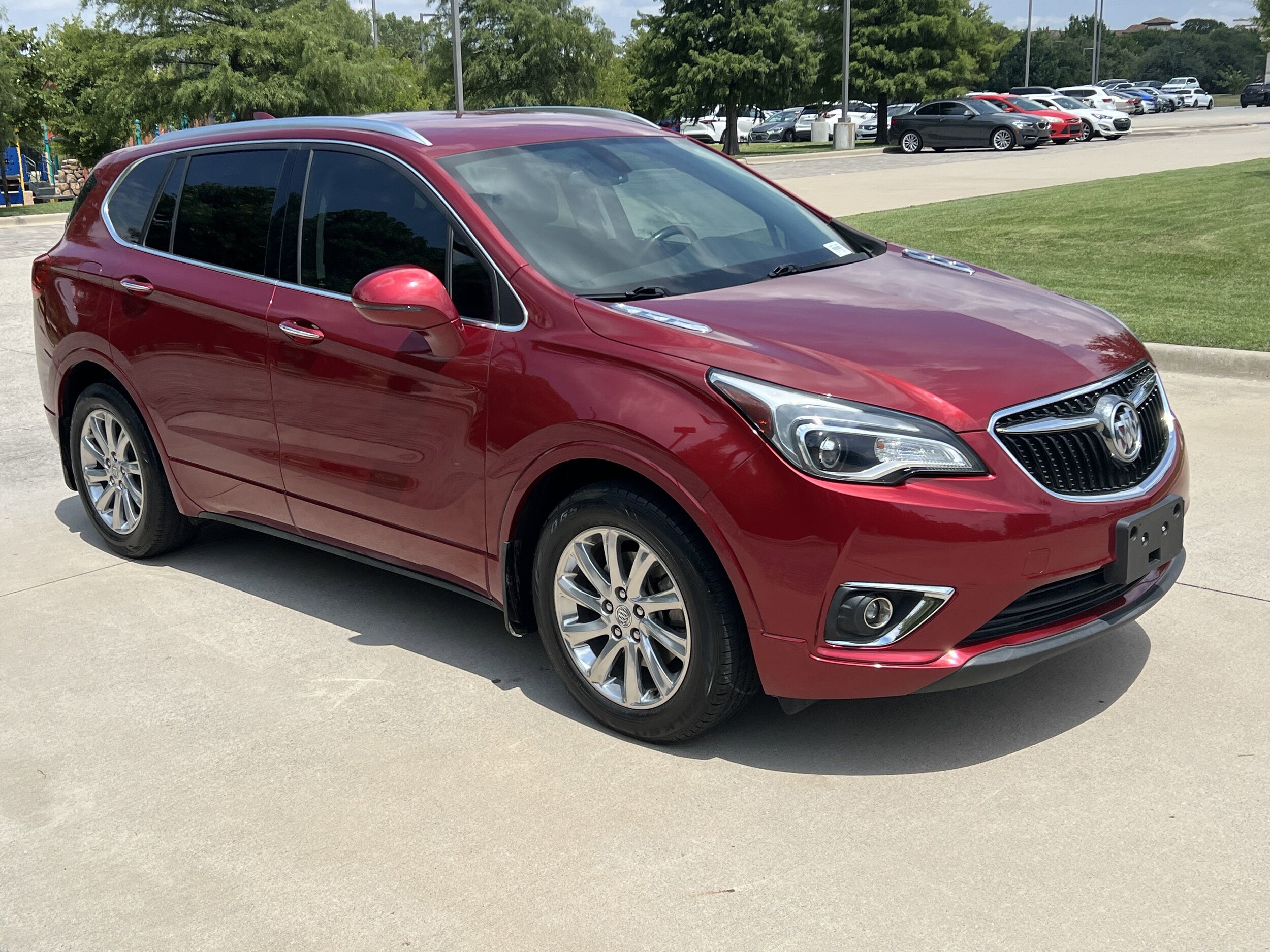 2019 Buick Envision Essence photo 2