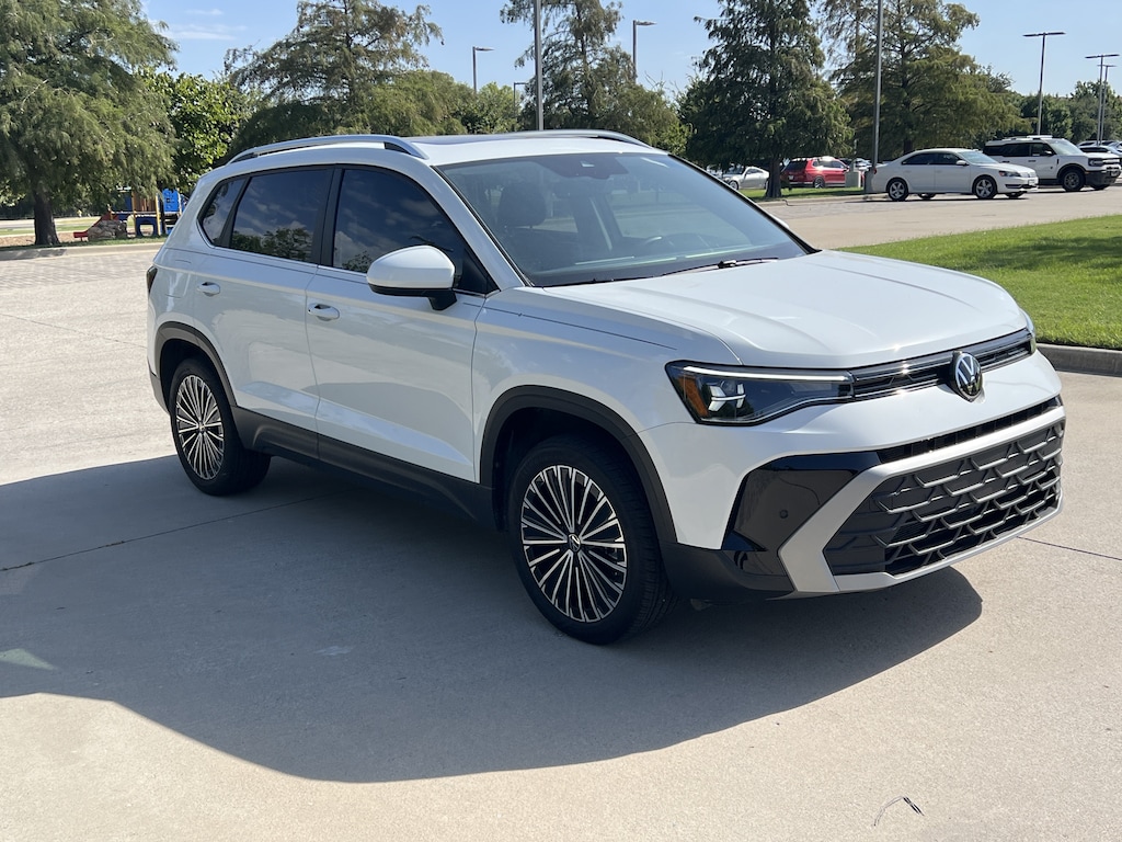 Used 2026 Volkswagen Taos SE SUV