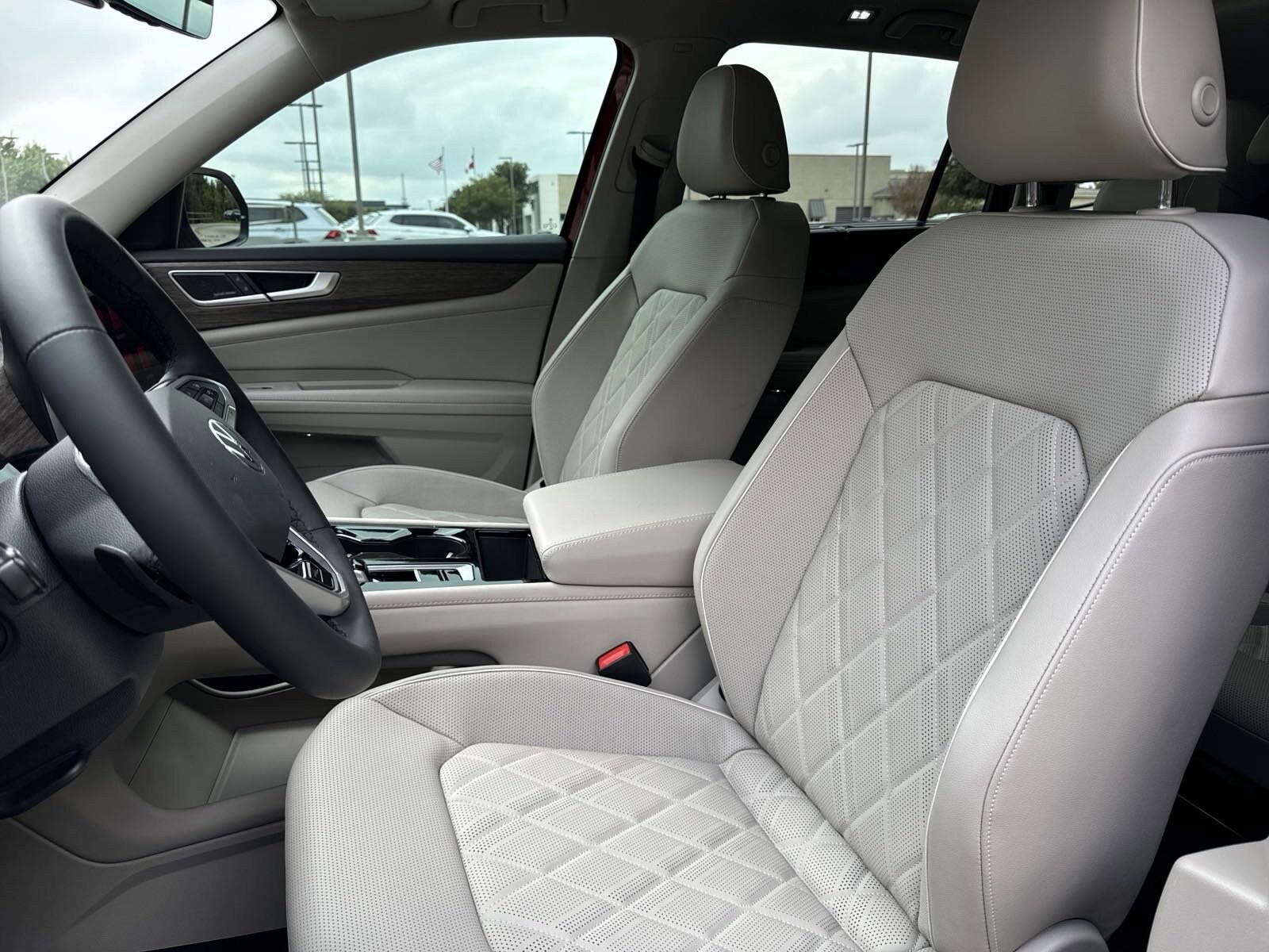 Volkswagen Atlas 2.0T SEL Premium R-Line