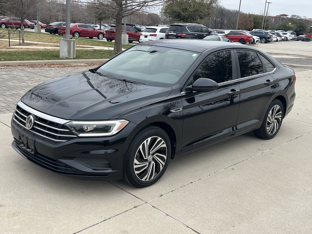 Used 2020 Volkswagen Jetta SEL Sedan