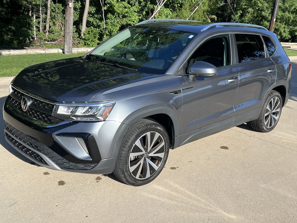 Used 2022 Volkswagen Taos SE SUV