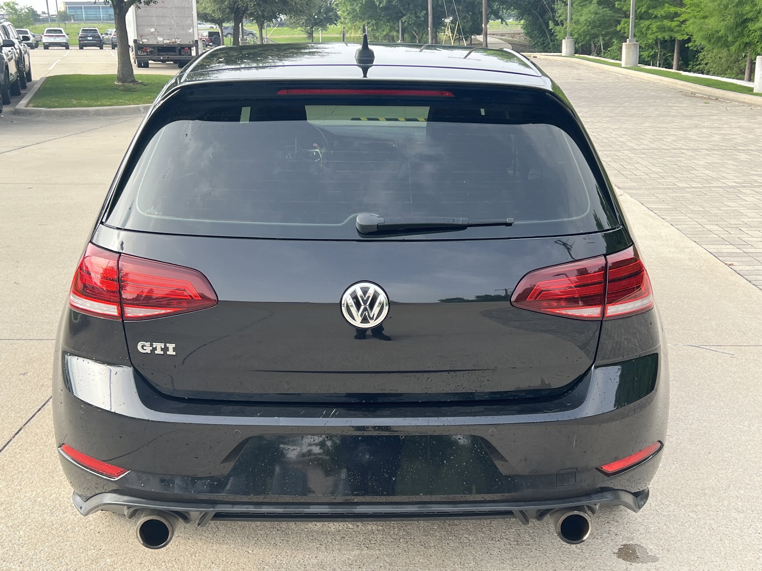2018 Volkswagen Golf GTI Autobahn photo 3