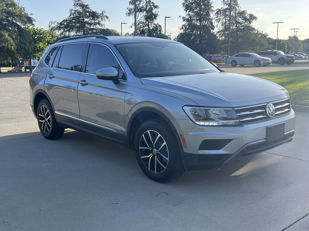 Used 2021 Volkswagen Tiguan SE SUV
