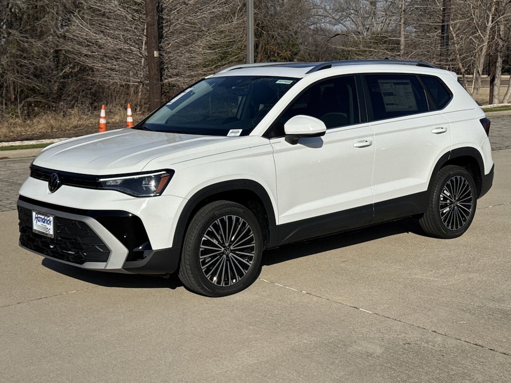 Used 2026 Volkswagen Taos SE SUV