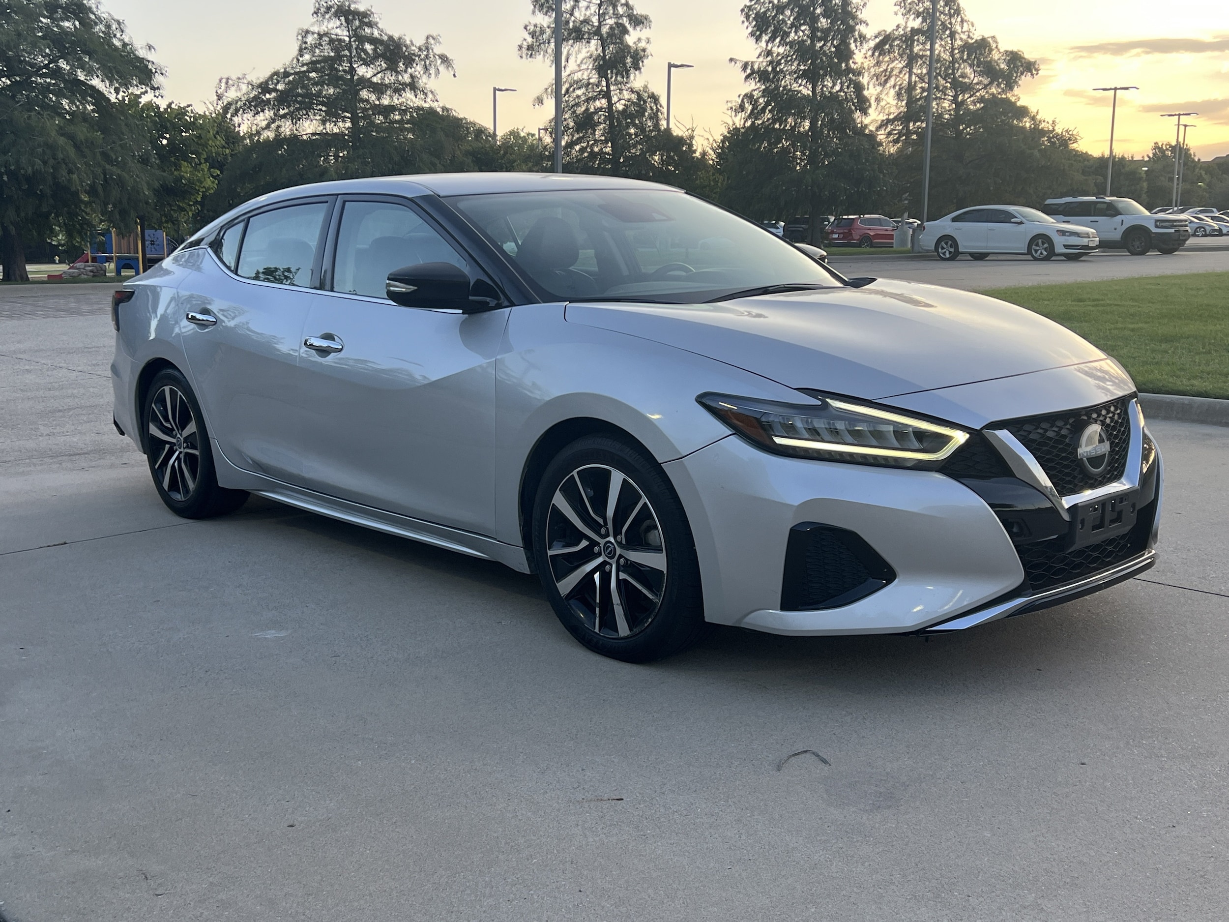 Nissan Maxima SV