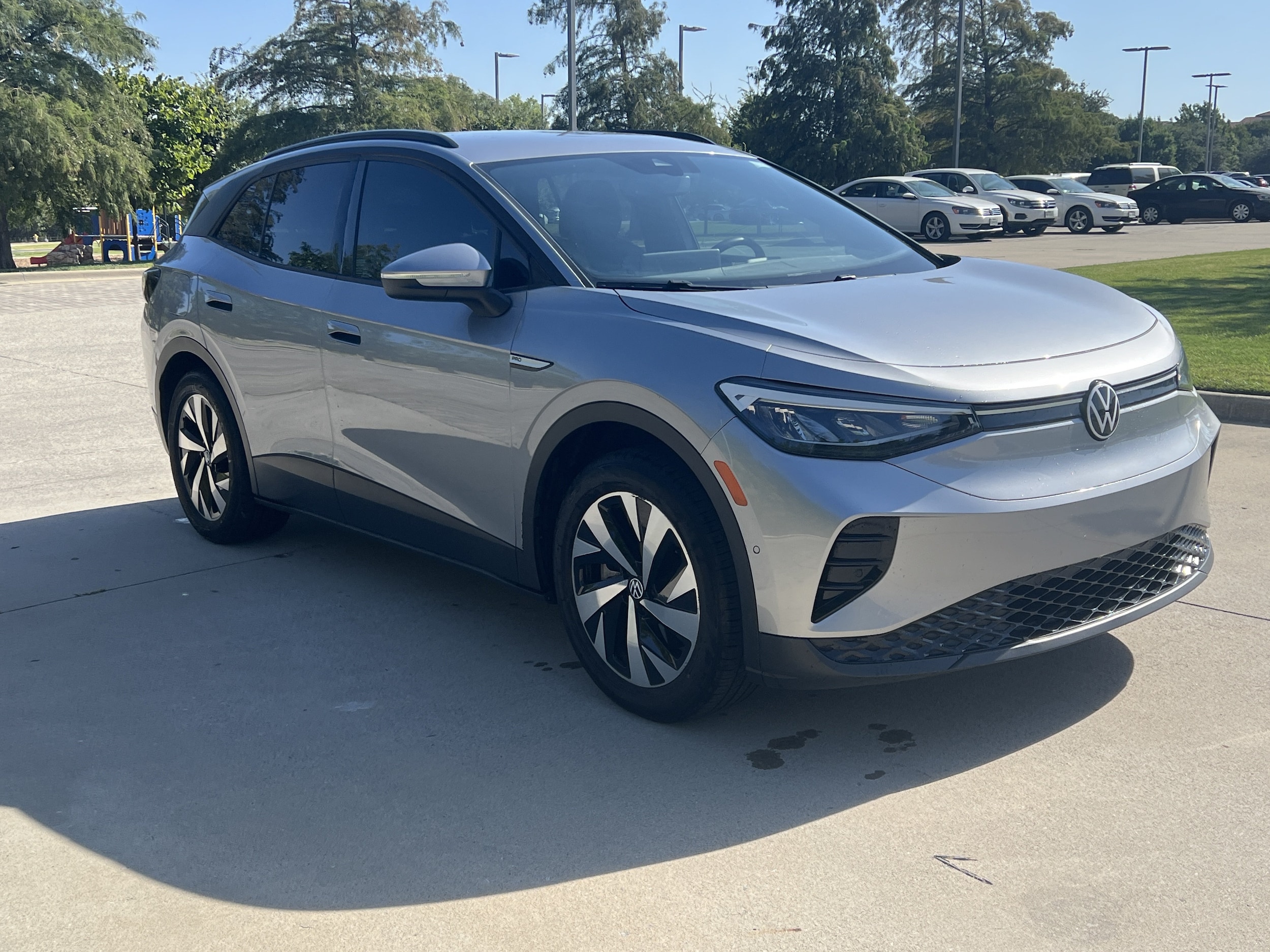 2023 Volkswagen ID.4 Pro