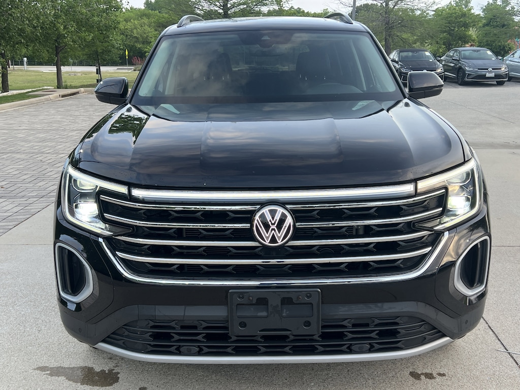 Used 2024 Volkswagen Atlas 2.0T SE w/Technology SUV