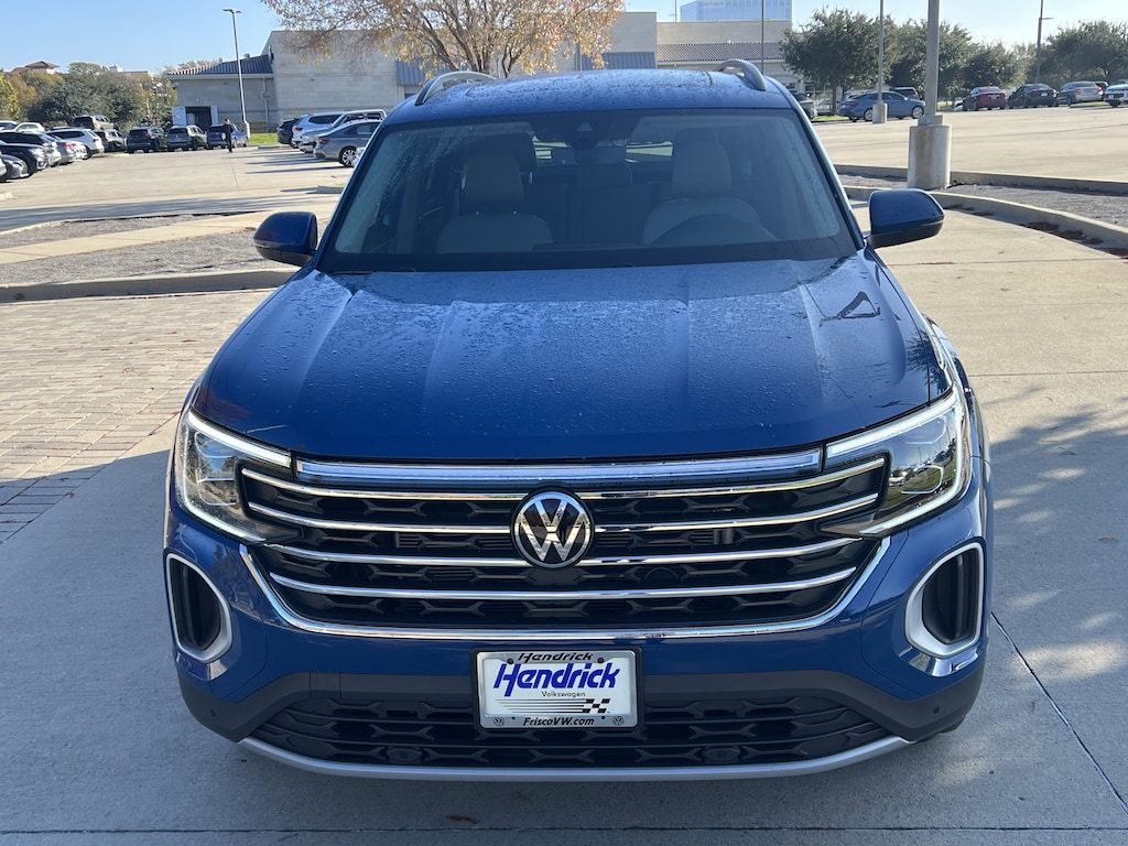 Used 2025 Volkswagen Atlas 2.0T SE w/Technology SUV
