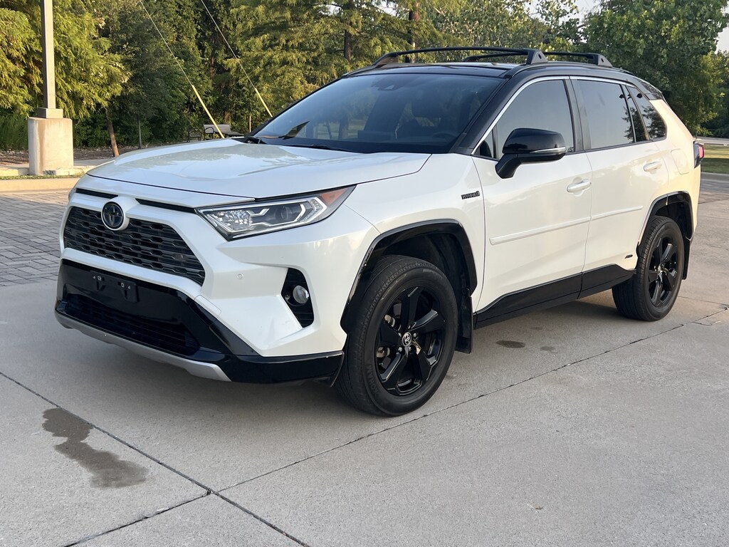 Used 2020 Toyota RAV4 Hybrid XSE SUV