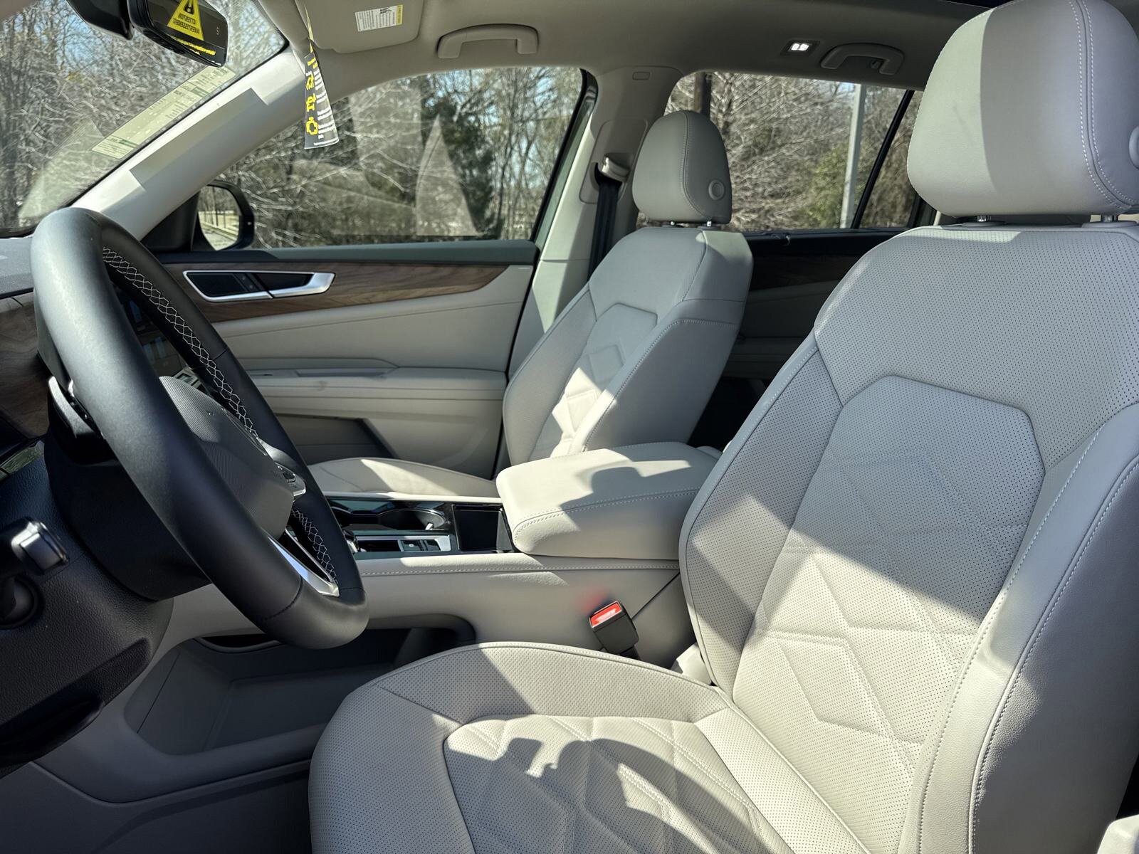 Volkswagen Atlas 2.0T SE W/Technology