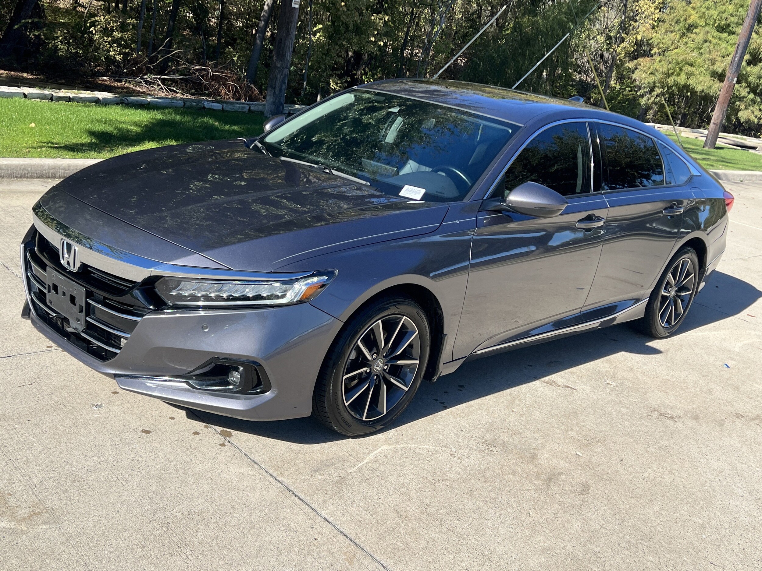 2021 Honda Accord EX-L photo 3