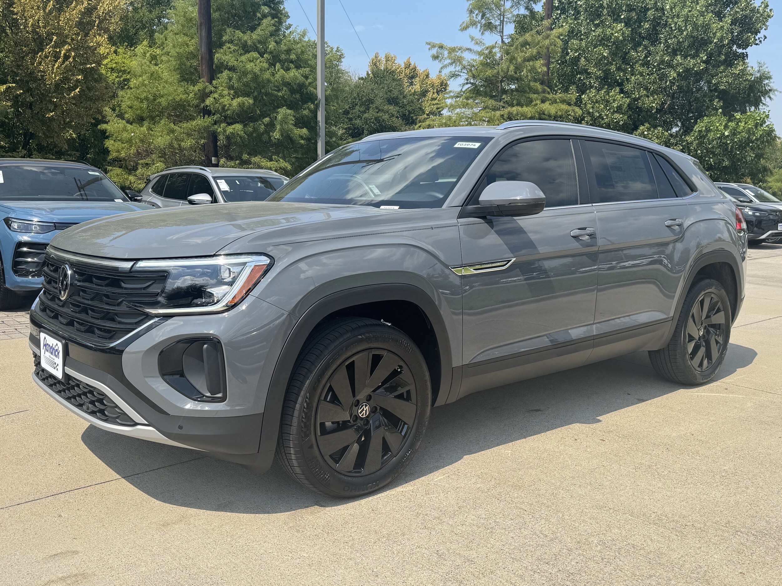 Volkswagen Atlas Cross Sport 2.0T SE W/Technology