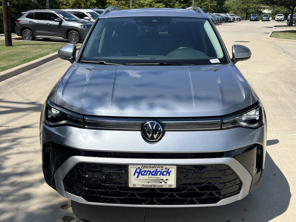 Used 2025 Volkswagen Taos SEL SUV