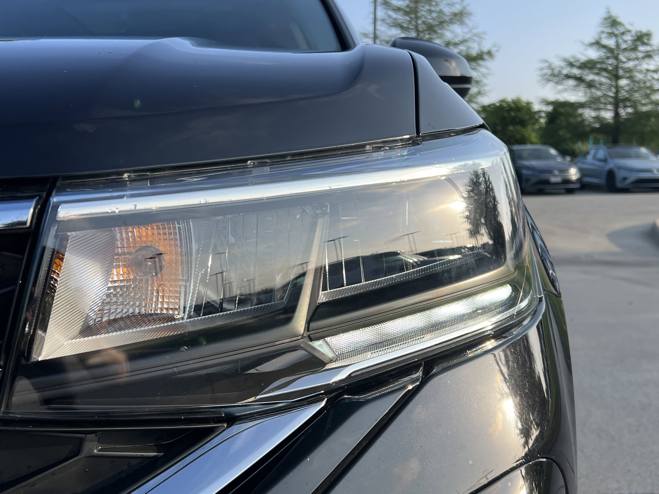 2024 Volkswagen Taos SE photo 5