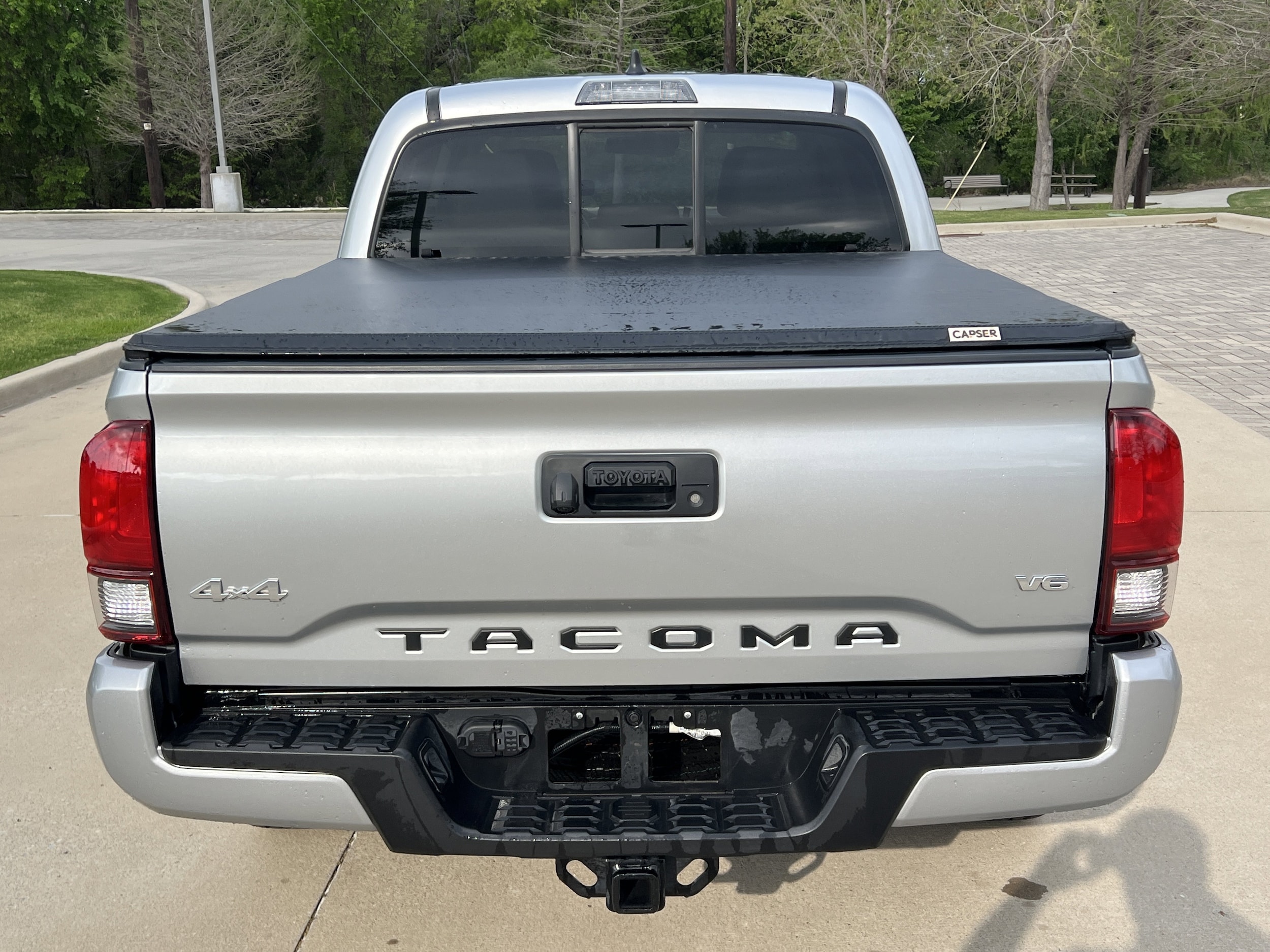 2023 Toyota Tacoma SR photo 3